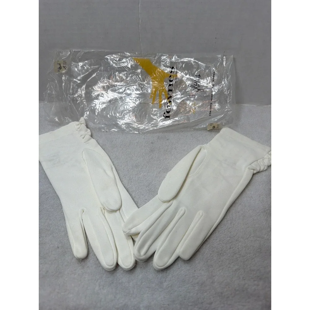 NOS VTG Fownes Gloves‎ Women 7.5-8.5 White Enchante Antron Smocked Cuff Bridal